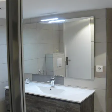 דירה Giovanna Ceyreste